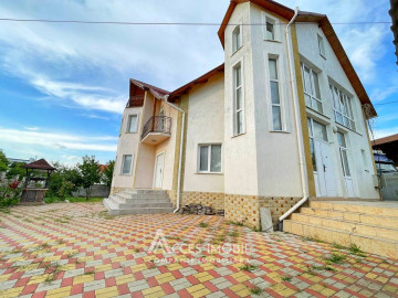 For Rent! 2 floors House! Cricova, Nicolae Costin  street, 200m2. Euro Repair!