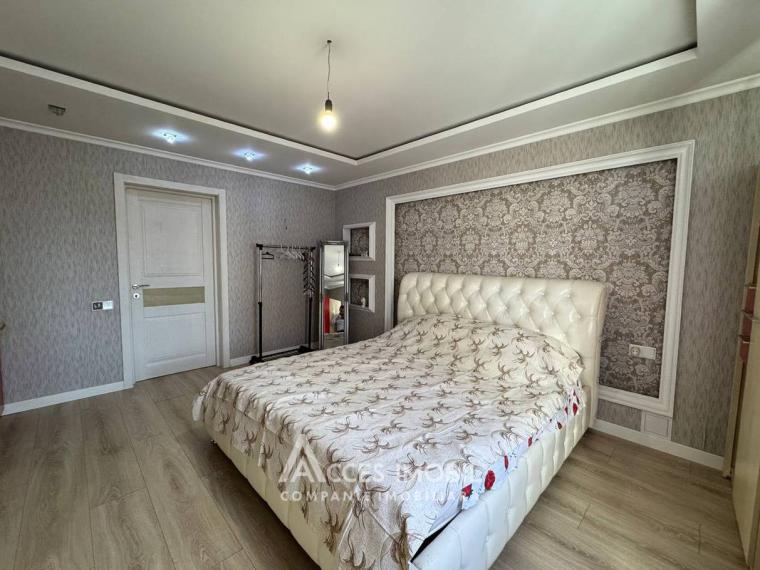 Centru, str. Albișoara, 3 camere. Euroreparație! Seria 143!: 1