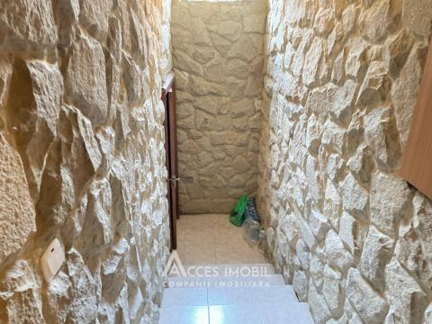 Chirie! Casă în 3 nivele! Buiucani, str. Maria Lătărețu, 383m2 + 5 ari! Euroreparație!: 29