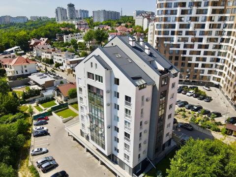 BRIX Development: GREEN HOUSE: 7