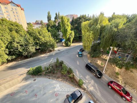 GonvaroCon! Buiucani, str. Cornului, 1 cameră + living! Euroreparație!: 13