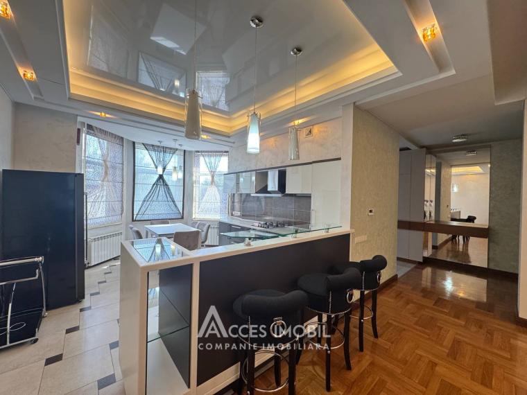 TownHouse  în 3 nivele! str. Calea Ieșilor, Sculeni 220m2 + 3 ari! Euroreparație!: 4