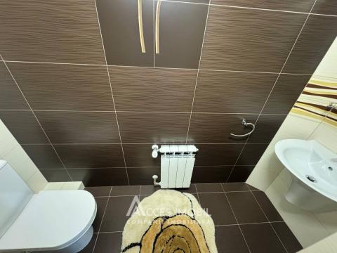 TownHouse  în 3 nivele! str. Calea Ieșilor, Sculeni 220m2 + 3 ari! Euroreparație!: 15