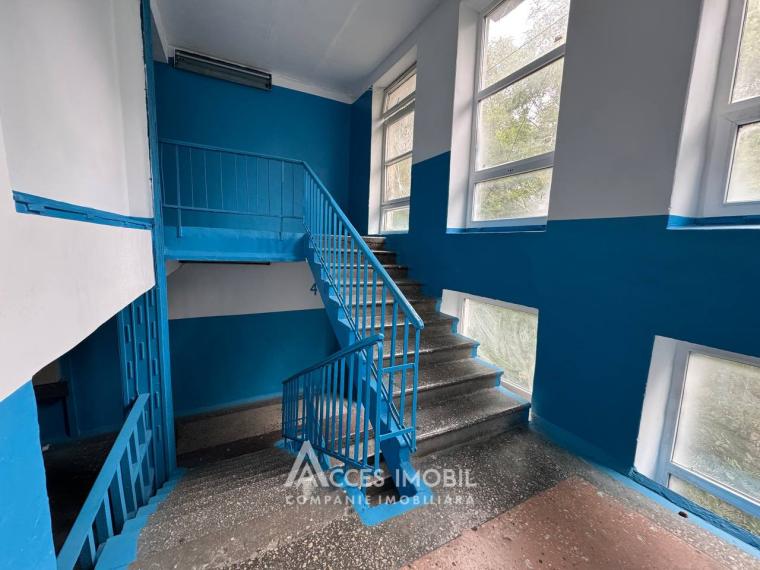 Чеканы, ул. Михаил Садовяну, 1 комната. Евроремонт! Середина дома!: 6