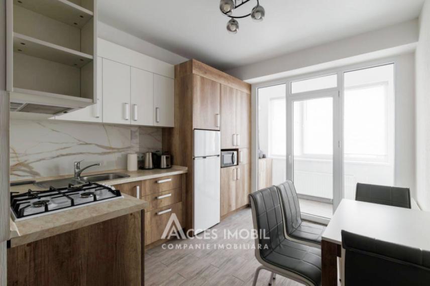 Center, Ismail street, 1 room + living. Euro Repair! Autonomous Heating!: 2