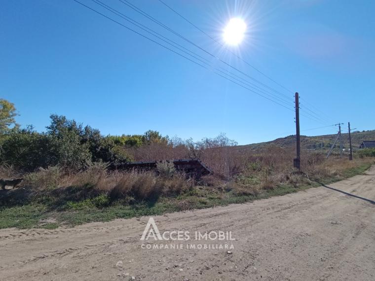 Teren pentru construcție 6 ari! Suruceni, str. Curtea Boierească.: 1