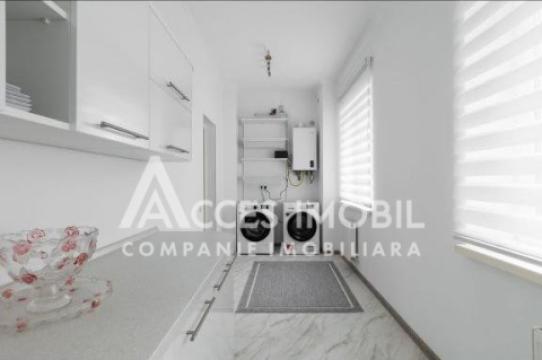 Chirie! Bloc Nou! Buiucani, str. Vasile Stroescu, 2 camere + living. Euroreparație!: 12