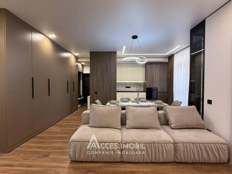 Dansicons! Center, N. Testemitanu street, 3 rooms + living room. Eurorepair!: 0