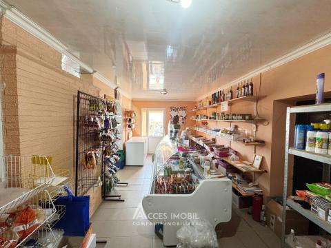 Casă! Pașcani, str. Dimitrie Cantemir, 56 + 3 ari.: 3