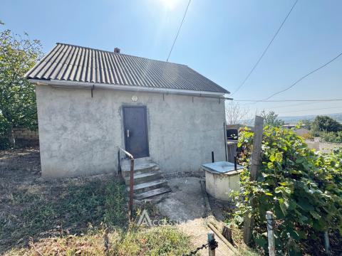 Casă! Pașcani, str. Dimitrie Cantemir, 56 + 3 ari.: 5