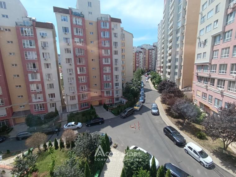 Dansicons! Center, N. Testemitanu street, 3 rooms + living room. Eurorepair!: 23