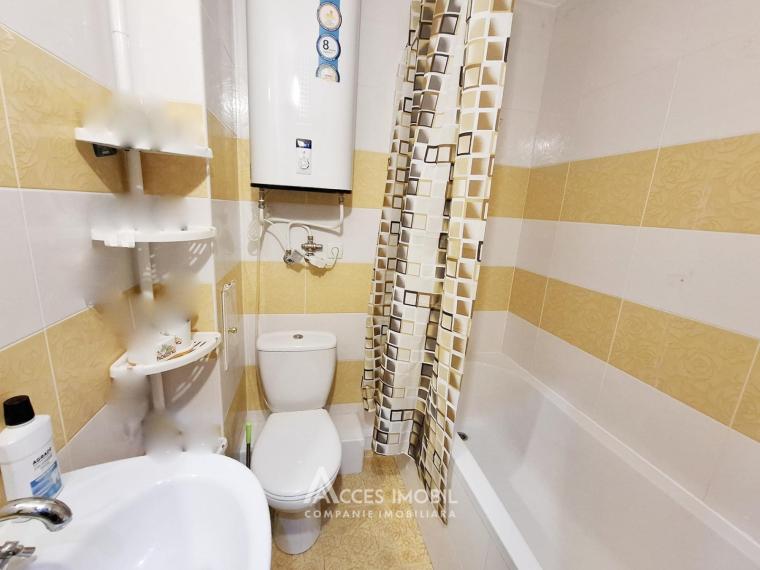 Poșta Veche, str-la. Studenților, 1 cameră. De mijloc!: 5