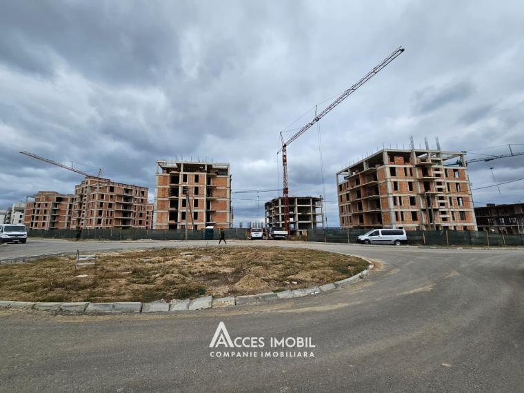 Garaj, Satul German! Botanica, str. Europa.: 4