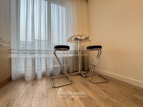 Chirie! Bloc nou! Centru, str. Avram Iancu, 3 camere. Euroreparație!: 2