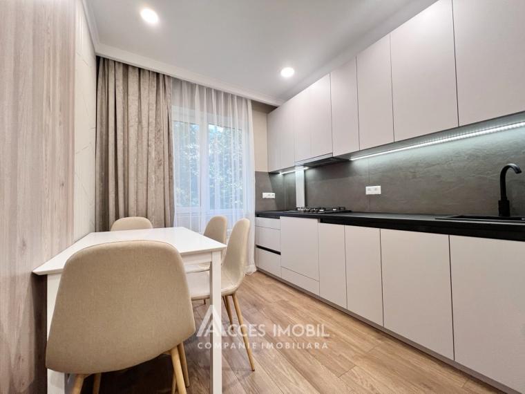 Botanica, bd. Traian, 3 camere + living! Euroreparație!: 0