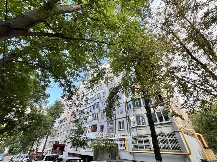 Botanica, bd. Traian, 3 camere + living! Euroreparație!: 10