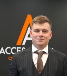 Agent imobiliar: Saratila Maxim