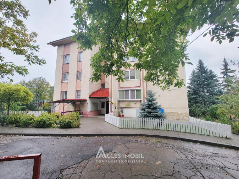 Ialoveni, str. Moldova, 3 camere + living. Euroreparație! Autonomă! + Garaj!: 25