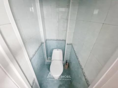 Ботаника, бул. Куза Водэ, 3 комнаты. Середина дома!: 6