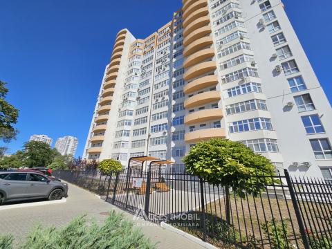 Varincom! Botanica, str. Grădina Botanică, 1 cameră + living. Euroreparație!: 14