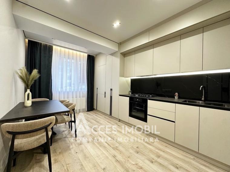 Basconslux! Чеканы, бул. Мирча чел Бэтрын, 2 комнаты + гостиная. Евроремонт!: 1