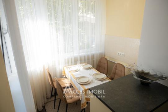 Chirie! Centru, str. M. Kogălniceanu, 3 camere. Euroreparație!: 5