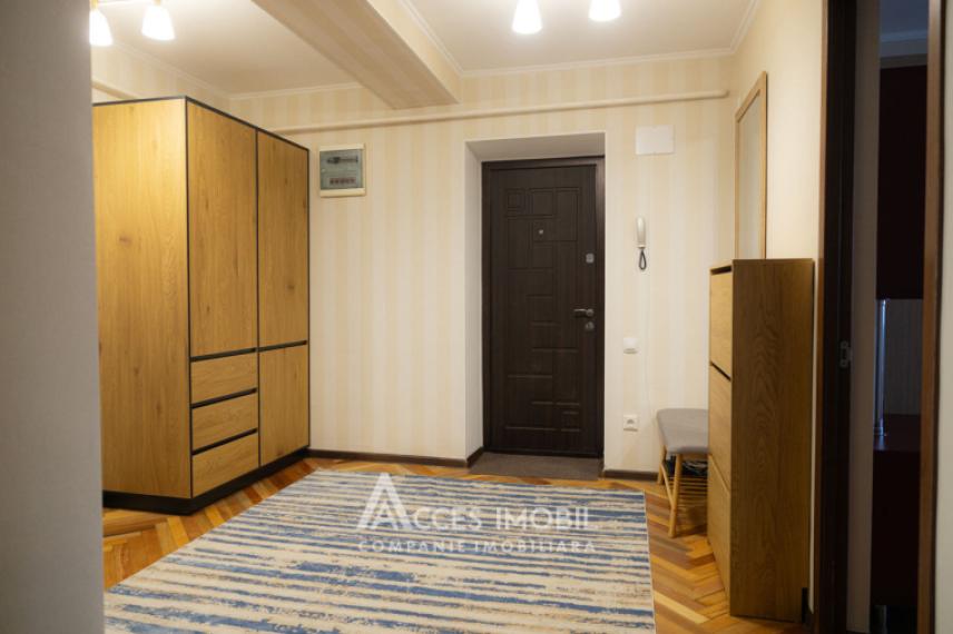 Chirie! Centru, str. M. Kogălniceanu, 3 camere. Euroreparație!: 6