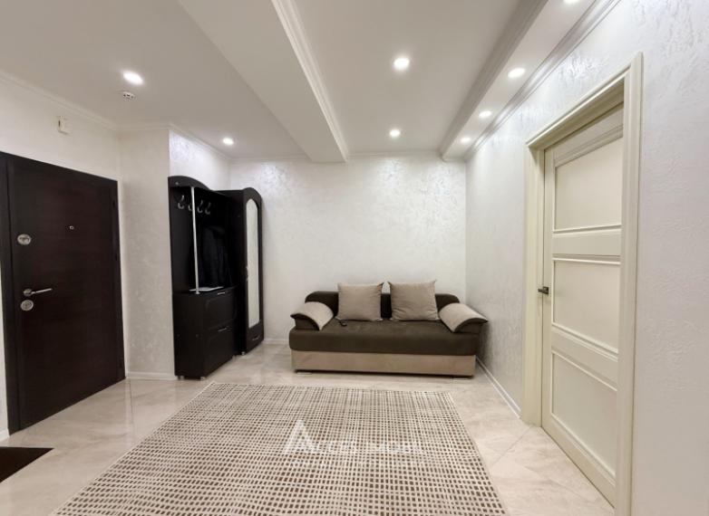 Delmar! Calea Orheiului street, Posta Veche, 1 room + living. Euro Repair!: 3