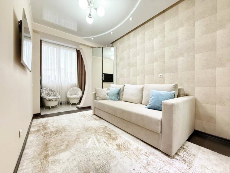 Basconslux! Bloc Nou! Centru, str. Lev Tolstoi, 2 camere + living! Euroreparație!: 6