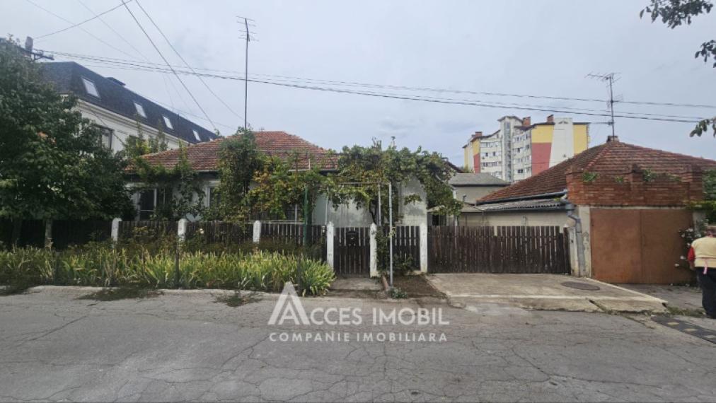Casă! str. Alexandru Donici, Buiucani, 70m2 + 3 ari!: 0