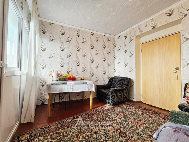 Центр, ул. Н. Тестемицану, 2 комнаты! Середина дома!: 1