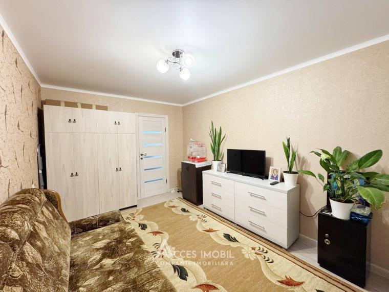 Buiucani, str. Liviu Deleanu, 2 camere. De mijloc!: 0