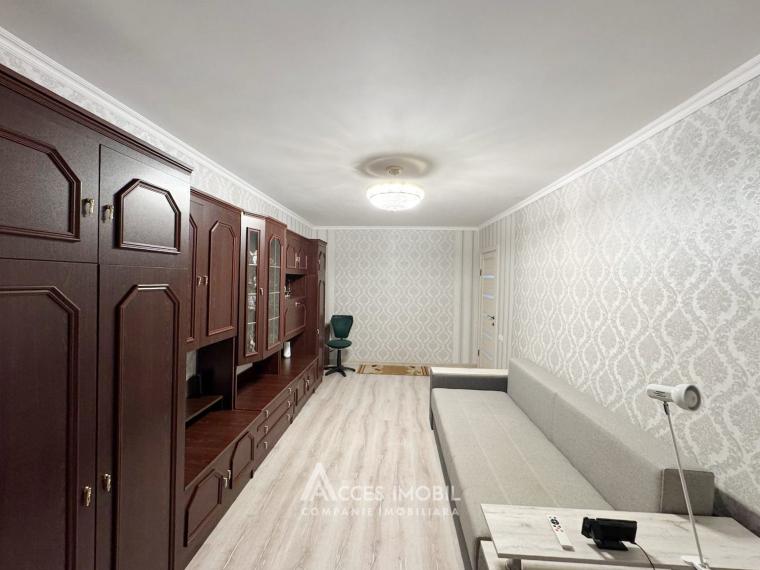 Buiucani, str. Liviu Deleanu, 2 camere. De mijloc!: 3