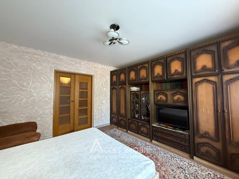 Centru, str. Albișoara, 3 camere. Autonomă! De mijloc!: 1