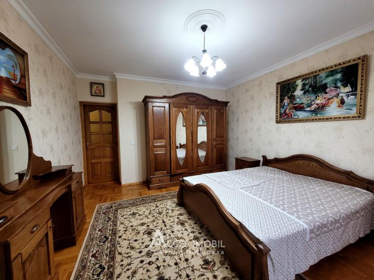 TownHouse în 2 nivele! str. Lipcani, Buiucani, 210m2 + 3 ari.: 2