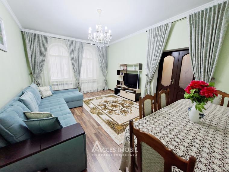 Casă în 3 niveluri! Centru, str. Ion Inculeț, 300m2 + 8 ari. Euroreparație!: 3