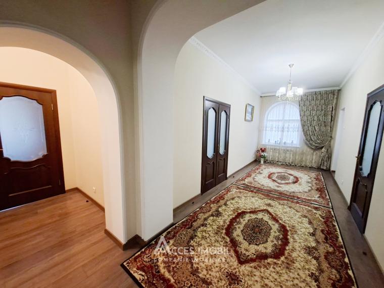 Casă în 3 niveluri! Centru, str. Ion Inculeț, 300m2 + 8 ari. Euroreparație!: 11