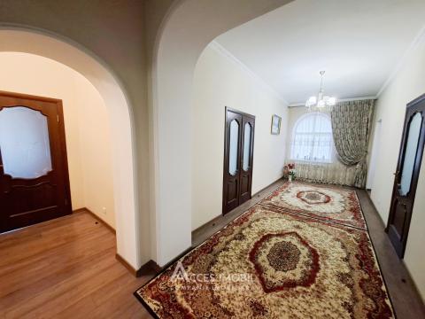 Casă în 3 niveluri! Centru, str. Ion Inculeț, 300m2 + 8 ari. Euroreparație!: 11