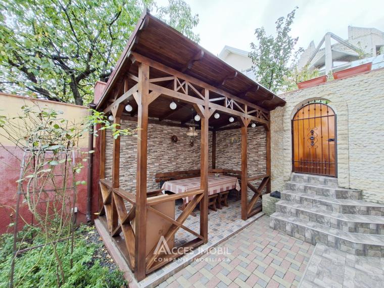 Casă în 3 niveluri! Centru, str. Ion Inculeț, 300m2 + 8 ari. Euroreparație!: 22