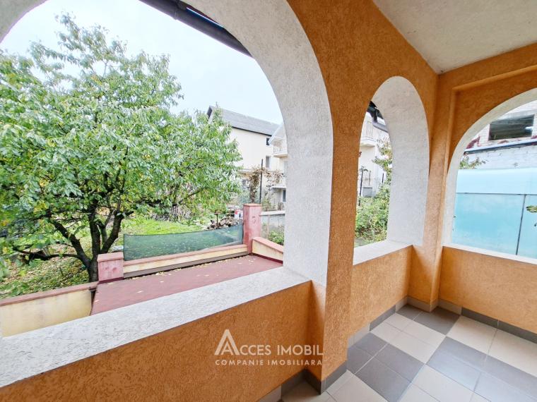 Casă în 3 niveluri! Centru, str. Ion Inculeț, 300m2 + 8 ari. Euroreparație!: 24