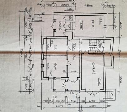 Casă în 3 niveluri! Centru, str. Ion Inculeț, 300m2 + 8 ari. Euroreparație!: 34