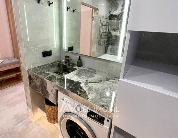 Braus! Mircea cel Batran avenue, 2 rooms + living. Euro Repair!: 9