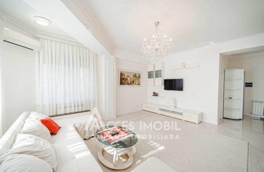 Chirie! Bloc Nou! str. Lev Tolstoi, Centru, 1 cameră + living. Euroreparație!: 0