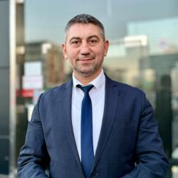 Agent imobiliar: Mihai Arseni