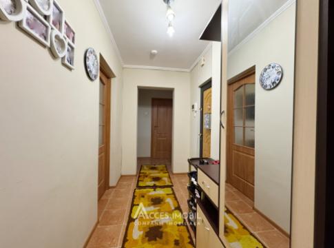 Bloc Nou! str. Socoleni, Poșta Veche, 2 camere + living. Euroreparație!: 9