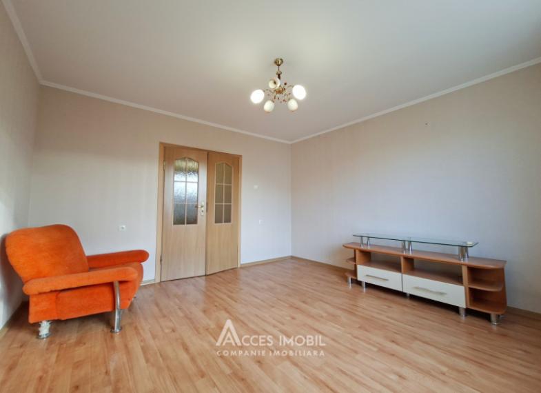 Чеканы, бд. М. Чел Бэтрын, 1 комнатa + гостиная. Серия 143!: 2