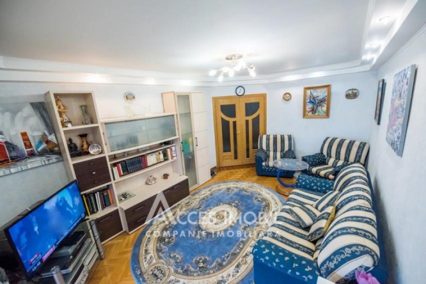 Chirie! Bloc nou! str. Alexandr Pușkin, Centru, 2 camere + living! Euroreparație!: 3