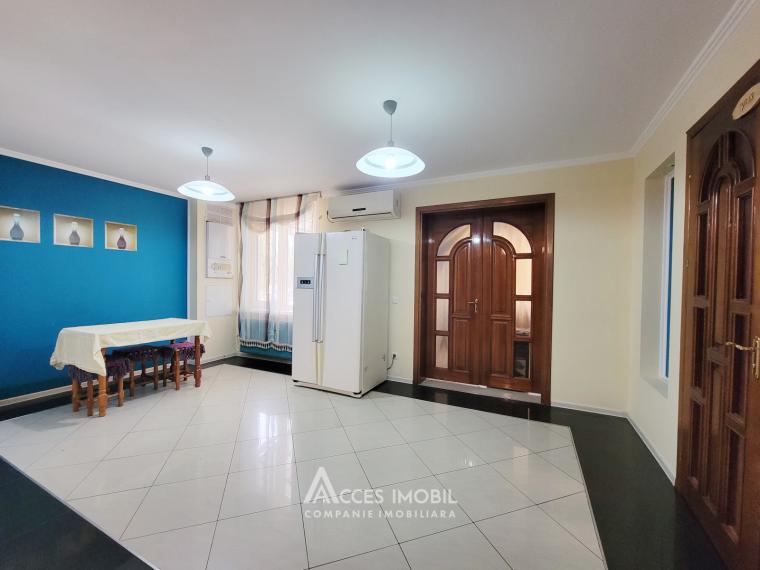 Botanica, Nicolai Zelinschi street, 3 rooms + living! Euro repair! Authonomus!: 11