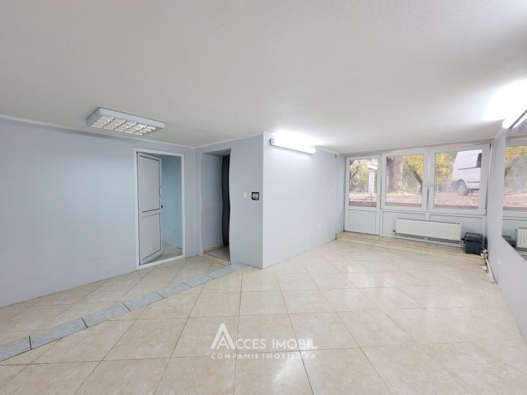 Botanica, Nicolai Zelinschi street, 3 rooms + living! Euro repair! Authonomus!: 19