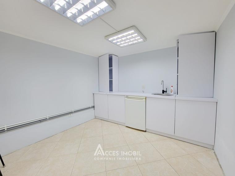 Botanica, Nicolai Zelinschi street, 3 rooms + living! Euro repair! Authonomus!: 20